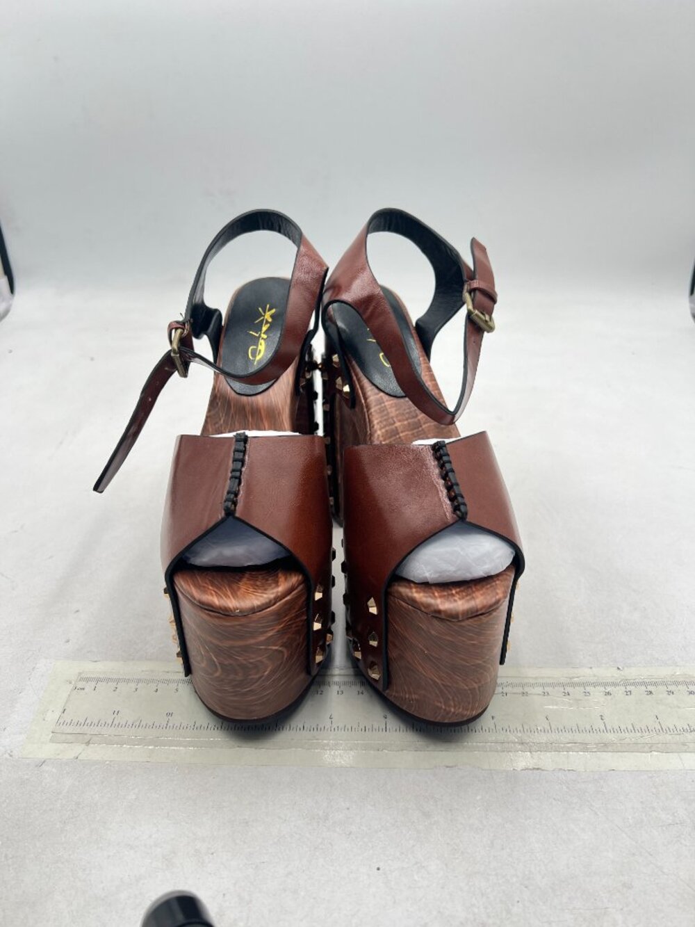 XYD Brown Wooden Block Chunky Heeled Platform Bronzed Studs Open Toe Sandals - Picture 3 of 8